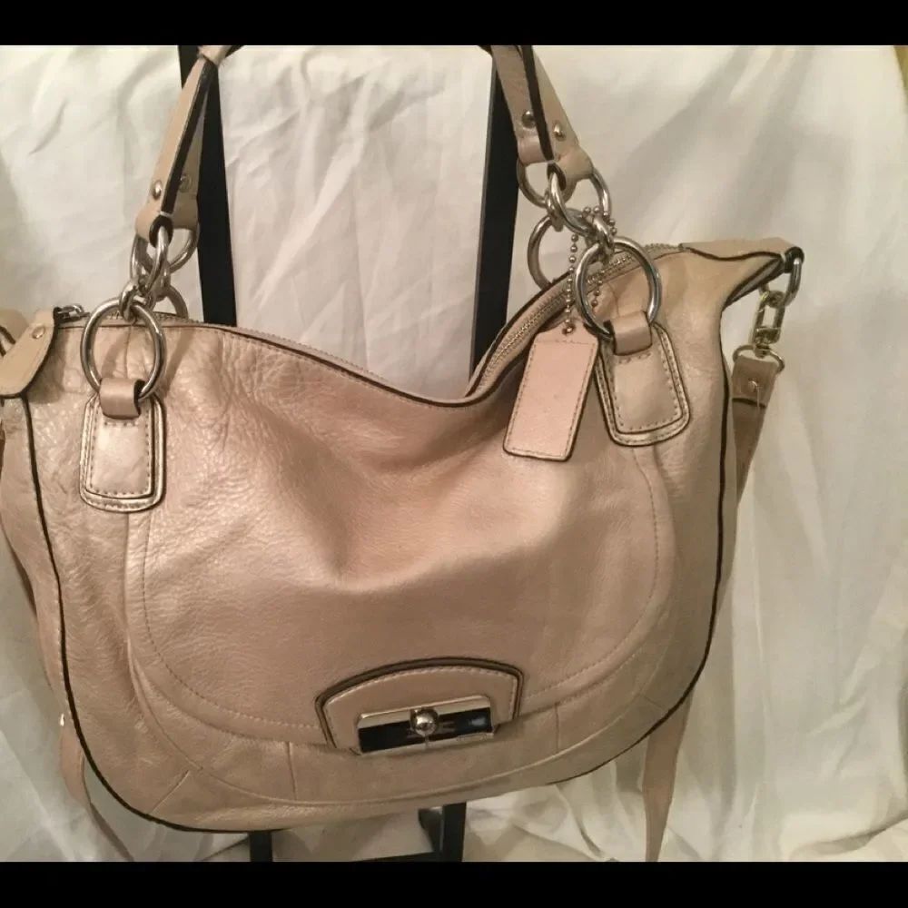 Coach Kristen beige rose pale leather M1120-19302